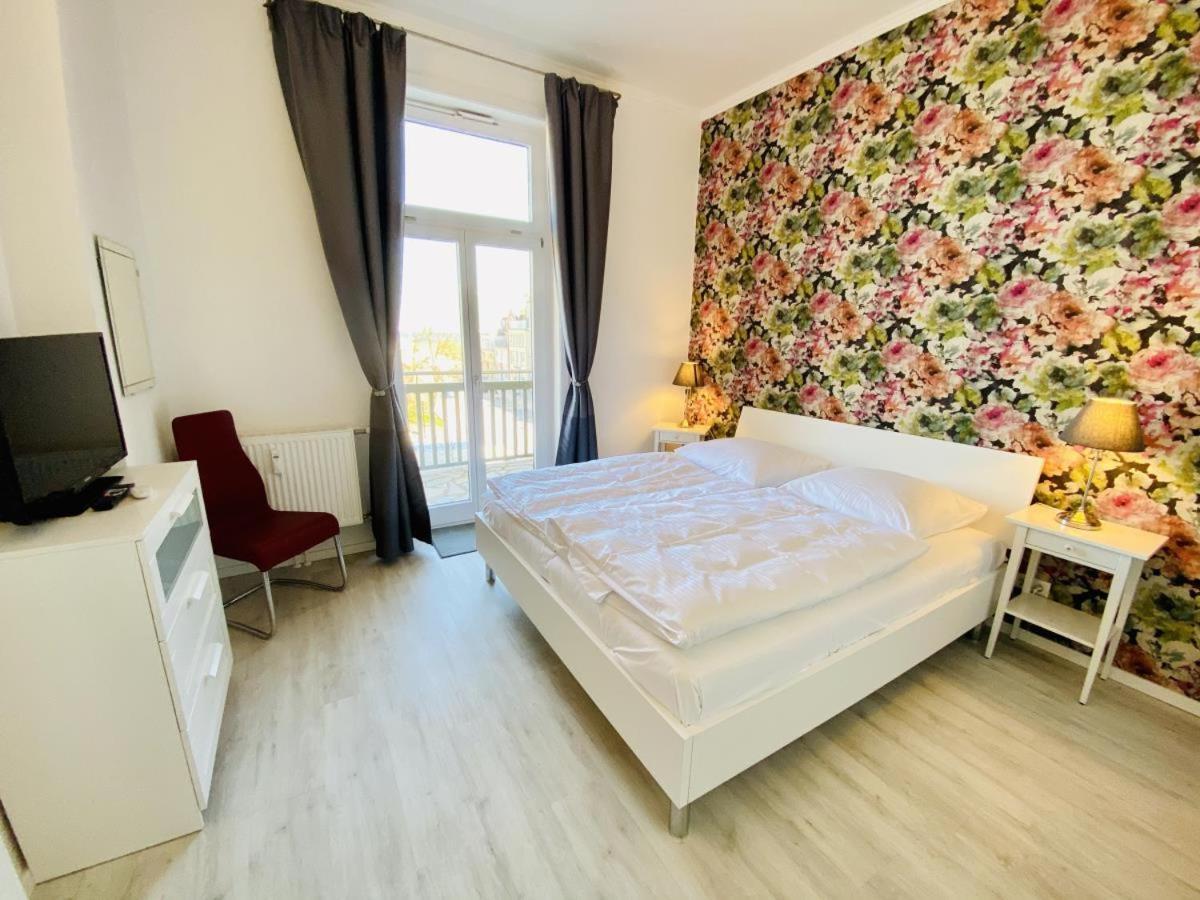 Berringer, Barsch, Direkt An Der Promenade Apartment *