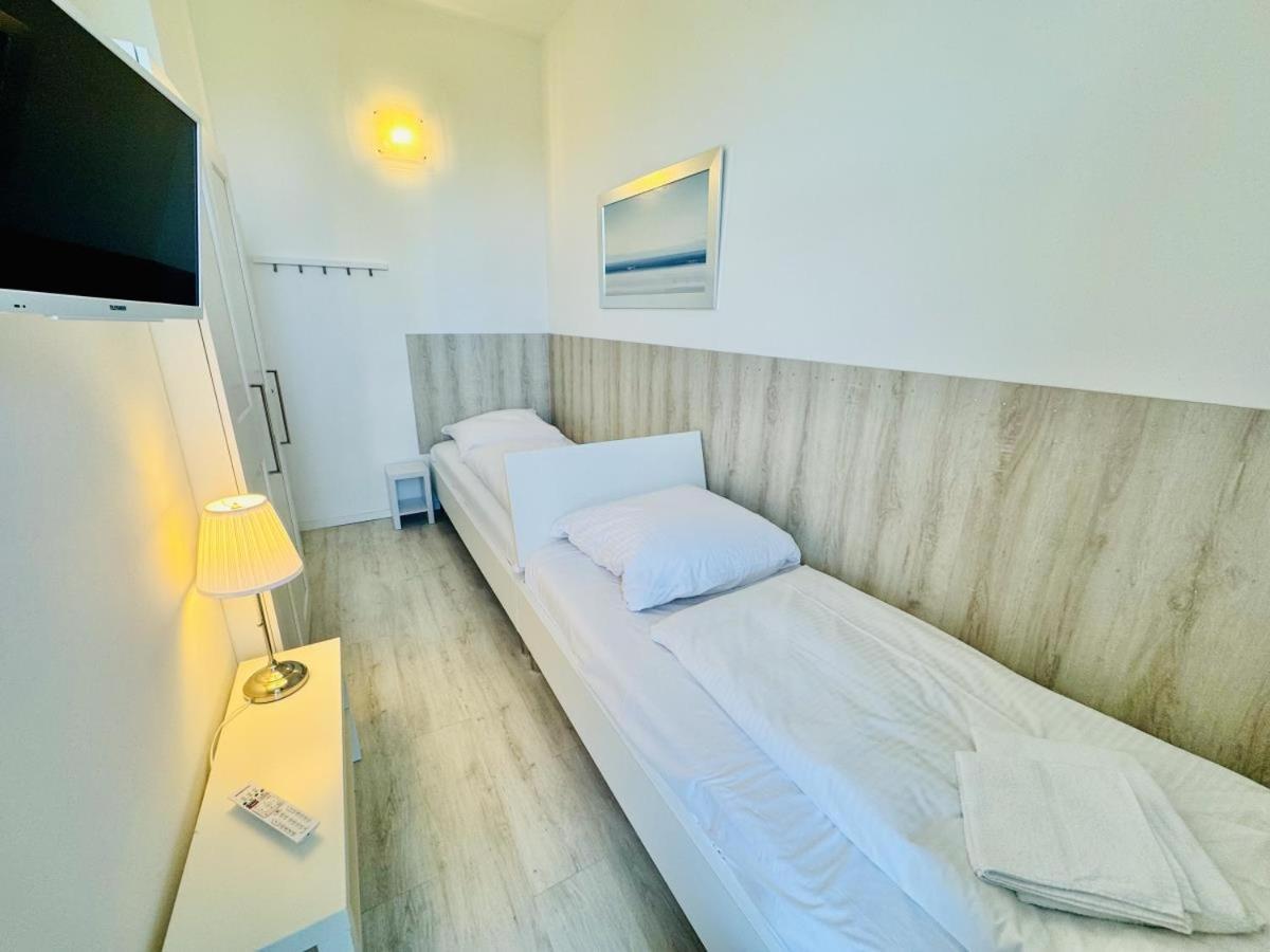 Berringer, Barsch, Direkt An Der Promenade Apartment
